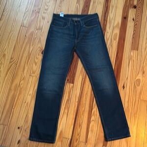 Levi’s 514 jeans
